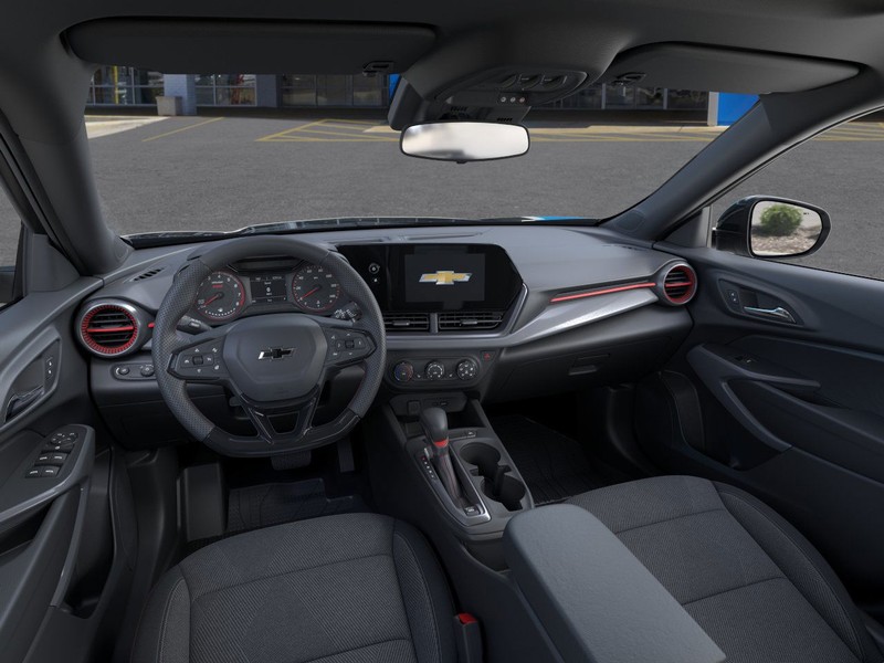 Chevrolet Trax Vehicle Full-screen Gallery Image 15