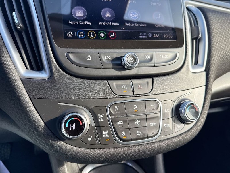 Chevrolet Malibu Vehicle Full-screen Gallery Image 25