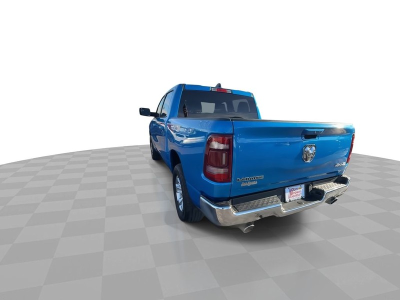 Ram 1500 Vehicle Full-screen Gallery Image 10