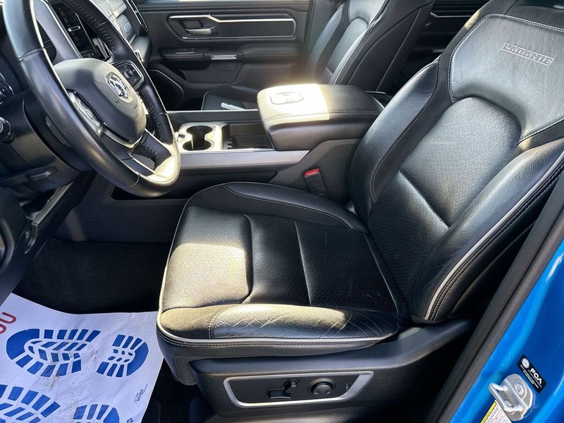 Ram 1500 Vehicle Full-screen Gallery Image 27