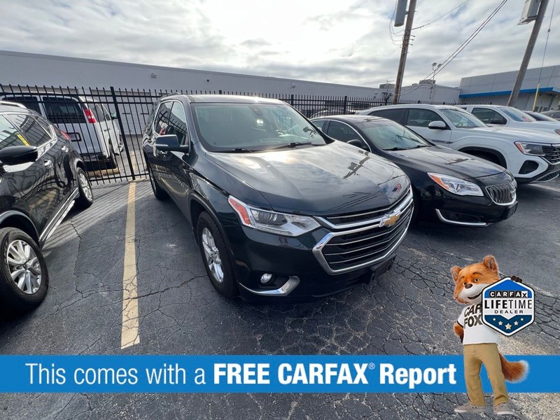 Chevrolet Traverse Vehicle Full-screen Gallery Image 3