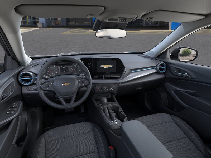 Chevrolet Trax Vehicle Full-screen Gallery Image 15