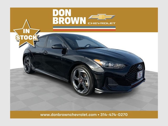 2019 Hyundai Veloster Base's photo