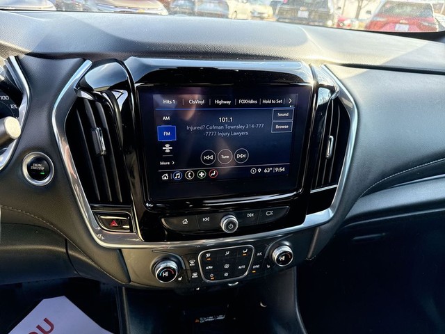 Chevrolet Traverse Vehicle Full-screen Gallery Image 20