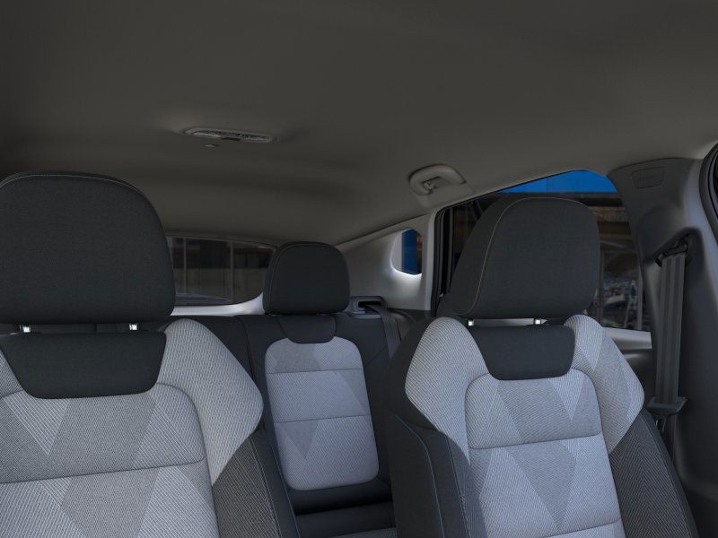 Chevrolet Trax Vehicle Full-screen Gallery Image 24