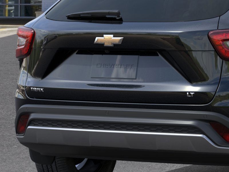 Chevrolet Trax Vehicle Full-screen Gallery Image 14