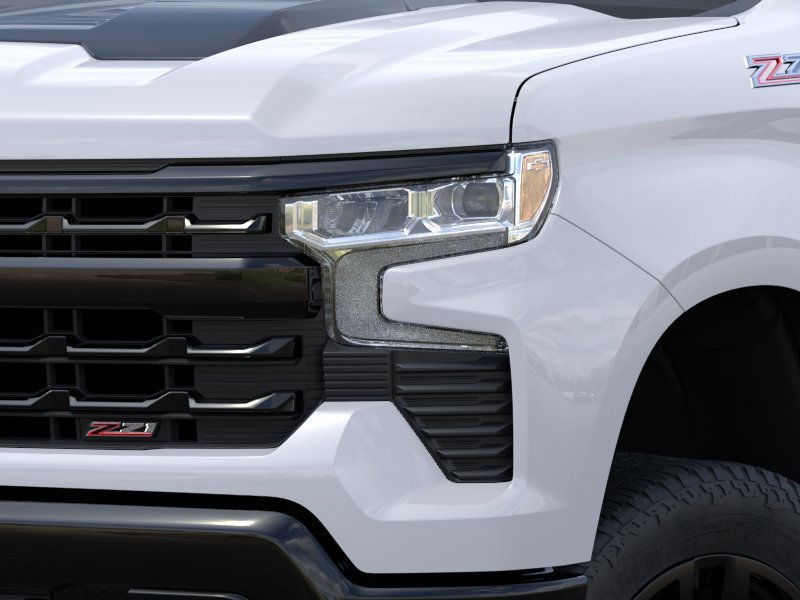 Chevrolet Silverado 1500 Vehicle Full-screen Gallery Image 10