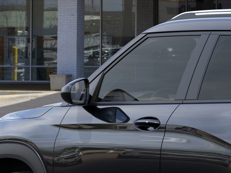 Chevrolet Trailblazer Vehicle Full-screen Gallery Image 12