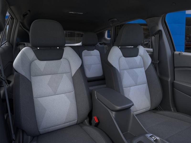 Chevrolet Trax Vehicle Full-screen Gallery Image 16