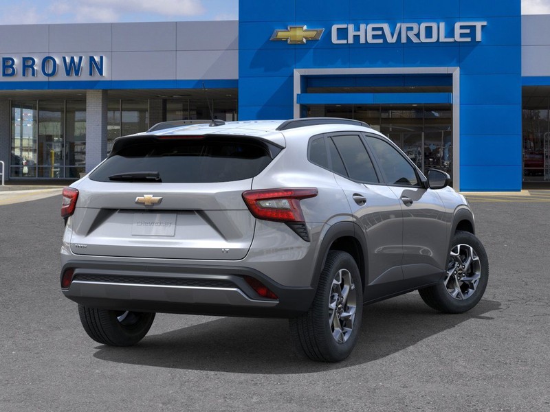 Chevrolet Trax Vehicle Full-screen Gallery Image 4
