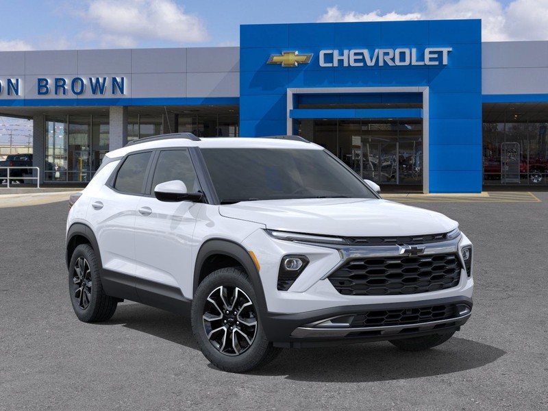 Chevrolet Trailblazer Vehicle Full-screen Gallery Image 7