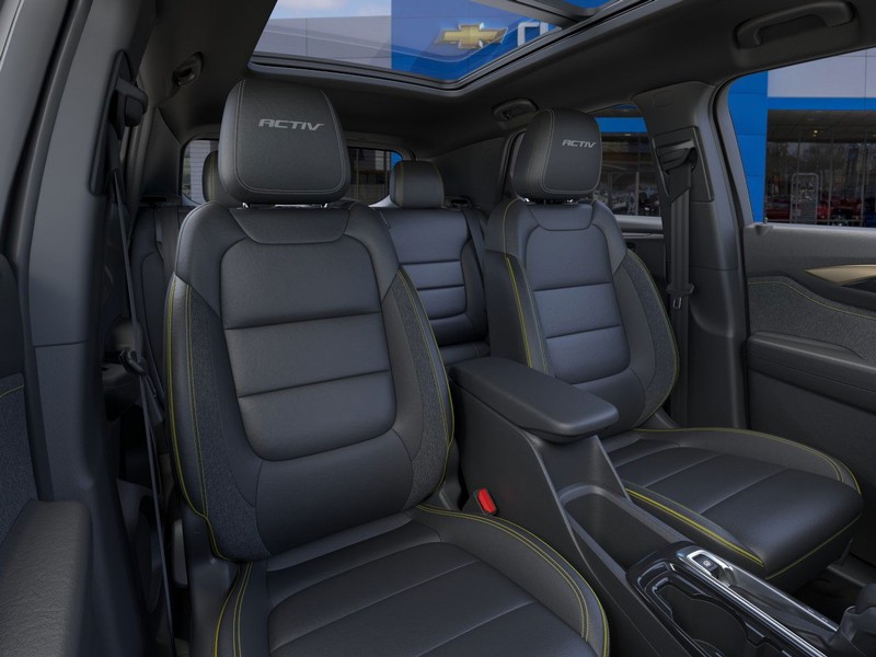 Chevrolet Trailblazer Vehicle Full-screen Gallery Image 16