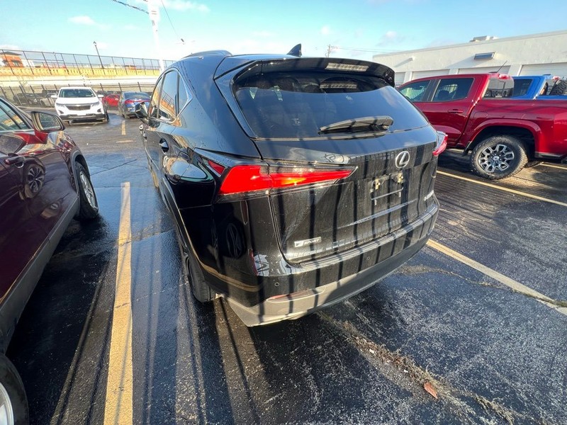 Lexus NX Vehicle Full-screen Gallery Image 6