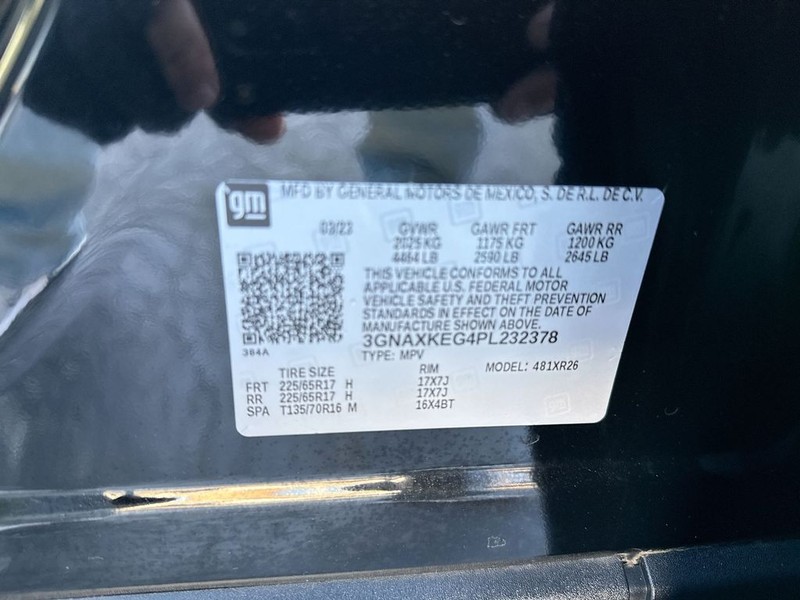 Chevrolet Equinox Vehicle Full-screen Gallery Image 35