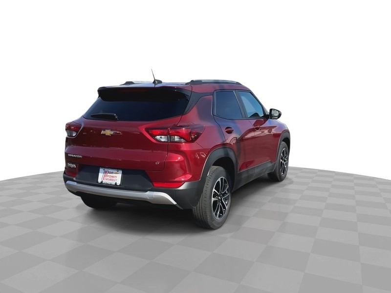 Chevrolet TrailBlazer Vehicle Full-screen Gallery Image 13