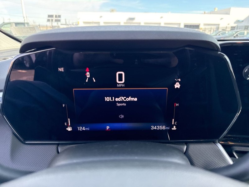 Chevrolet TrailBlazer Vehicle Full-screen Gallery Image 18