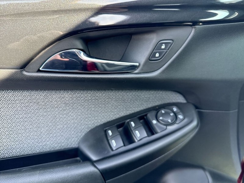 Chevrolet TrailBlazer Vehicle Full-screen Gallery Image 29