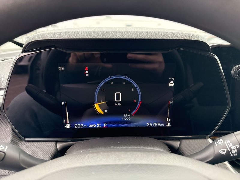 Chevrolet TrailBlazer Vehicle Full-screen Gallery Image 18