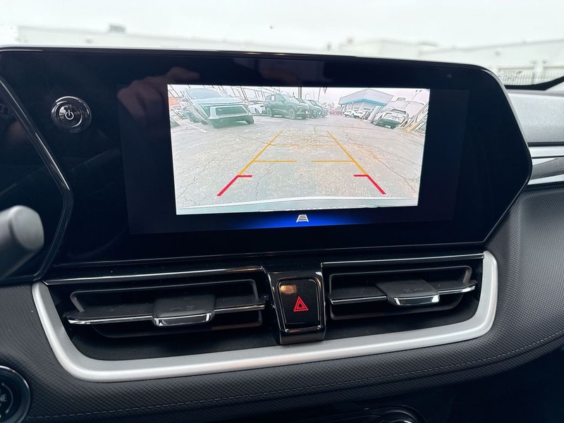 Chevrolet TrailBlazer Vehicle Full-screen Gallery Image 21