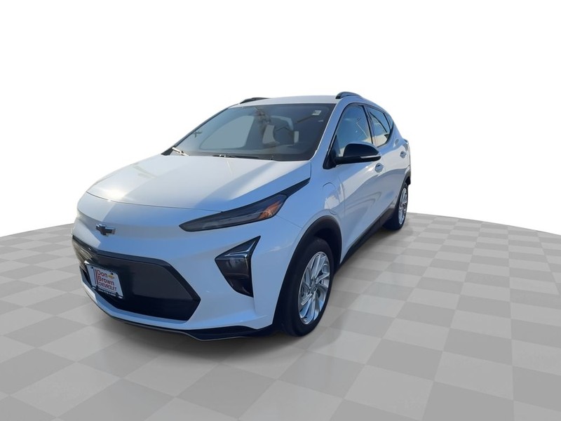 Chevrolet Bolt EUV Vehicle Full-screen Gallery Image 04