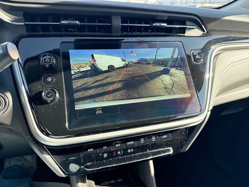 Chevrolet Bolt EUV Vehicle Full-screen Gallery Image 17