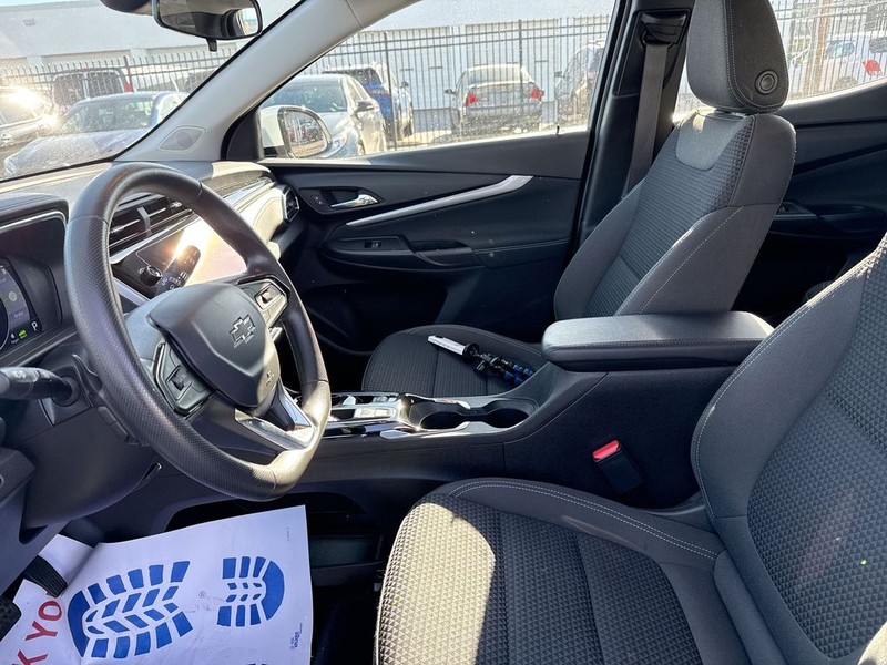 Chevrolet Bolt EUV Vehicle Full-screen Gallery Image 23