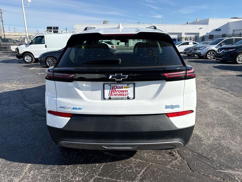 Chevrolet Bolt EUV Vehicle Full-screen Gallery Image 27