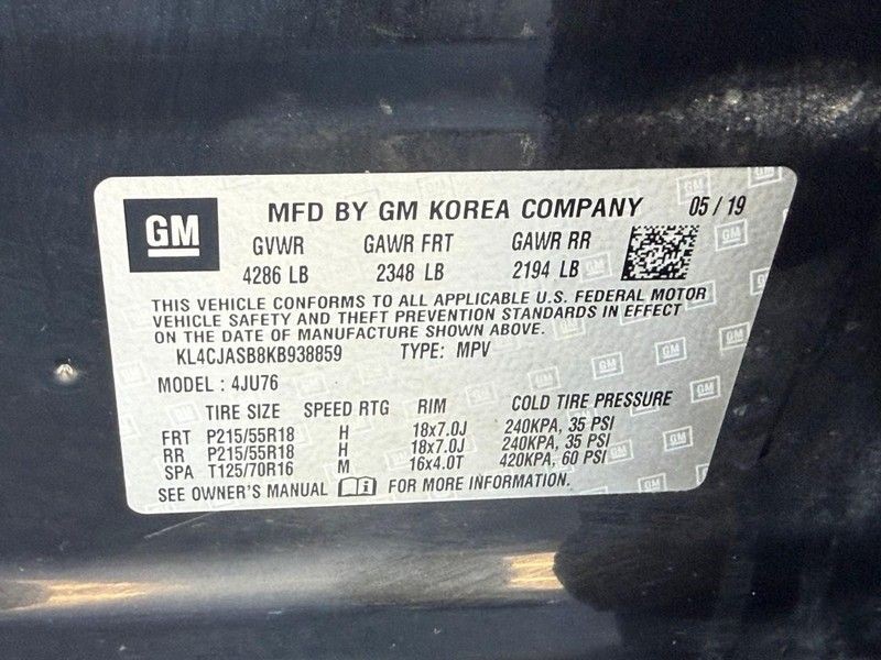 Buick Encore Vehicle Full-screen Gallery Image 31