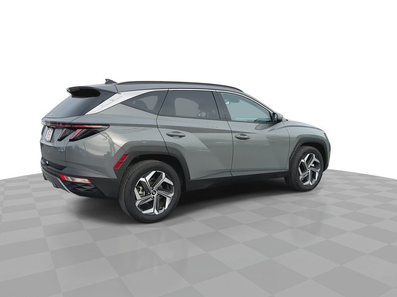 Hyundai Tucson Vehicle Full-screen Gallery Image 13