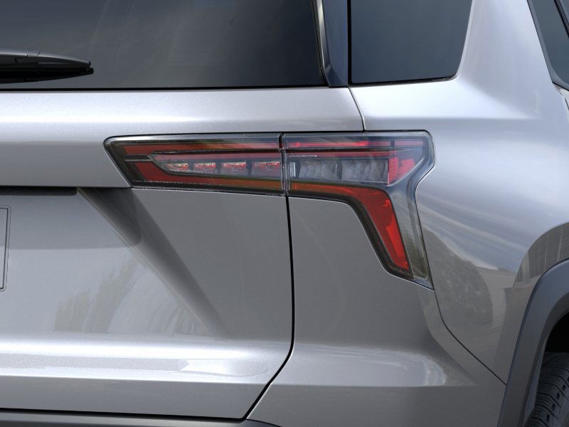 Chevrolet Equinox Vehicle Full-screen Gallery Image 11