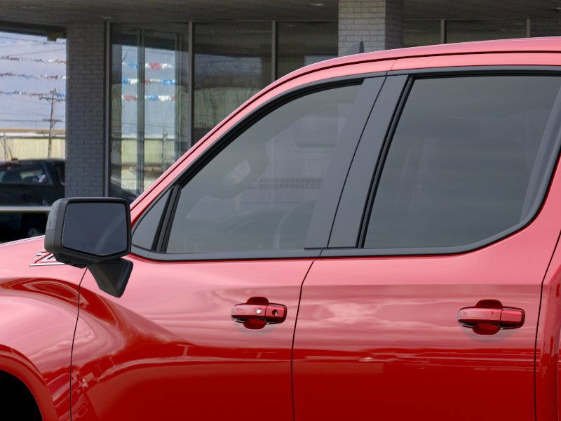 Chevrolet Silverado 1500 Vehicle Full-screen Gallery Image 12