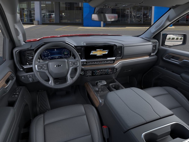 Chevrolet Silverado 1500 Vehicle Full-screen Gallery Image 15