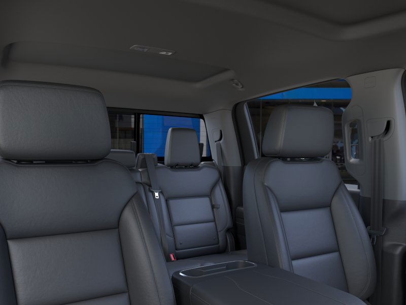 Chevrolet Silverado 1500 Vehicle Full-screen Gallery Image 24