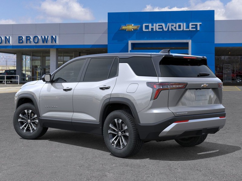 Chevrolet Equinox Vehicle Full-screen Gallery Image 3