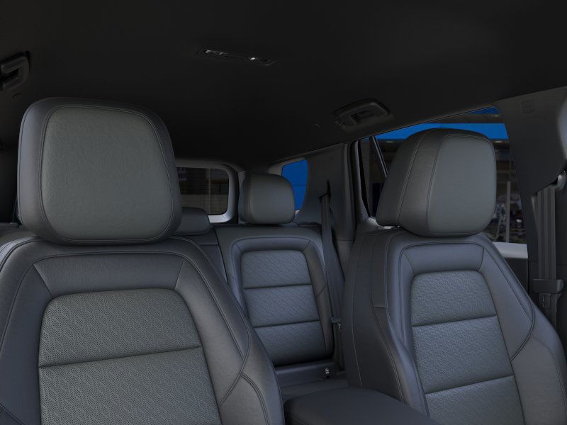 Chevrolet Equinox Vehicle Full-screen Gallery Image 24