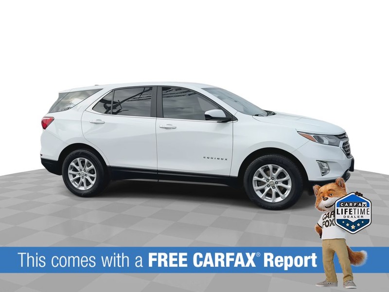 Chevrolet Equinox Vehicle Full-screen Gallery Image 3