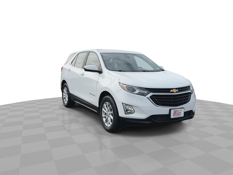 Chevrolet Equinox Vehicle Full-screen Gallery Image 4