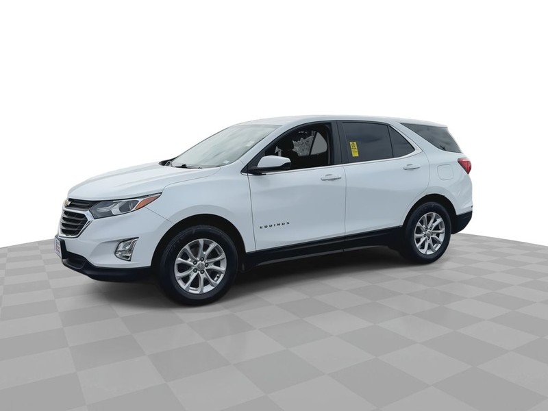 Chevrolet Equinox Vehicle Full-screen Gallery Image 7