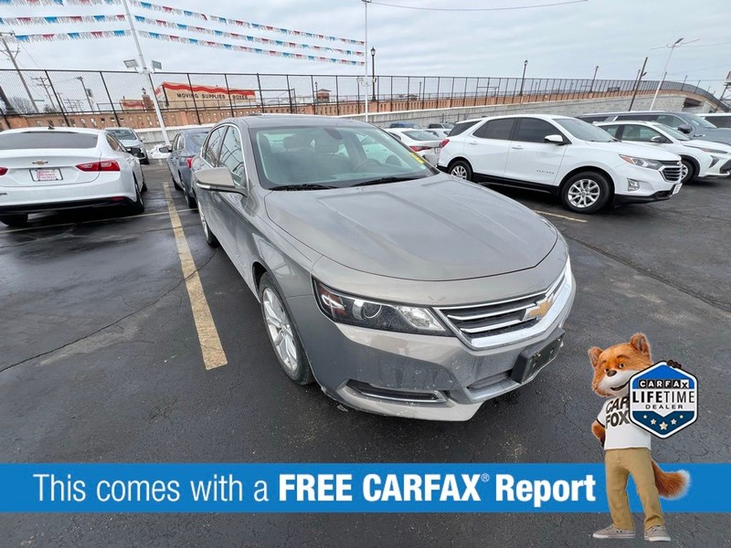 Chevrolet Impala Vehicle Full-screen Gallery Image 3