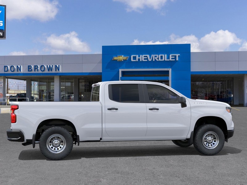 Chevrolet Silverado 1500 Vehicle Full-screen Gallery Image 5