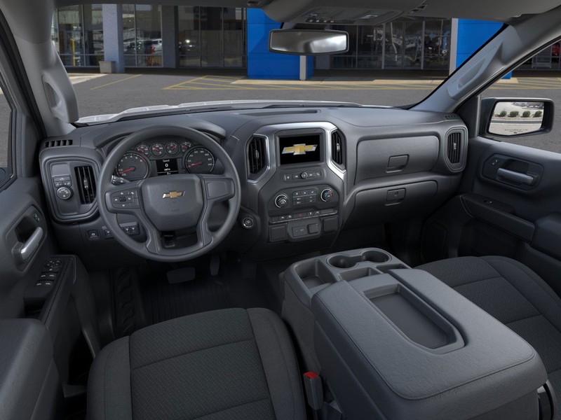 Chevrolet Silverado 1500 Vehicle Full-screen Gallery Image 15