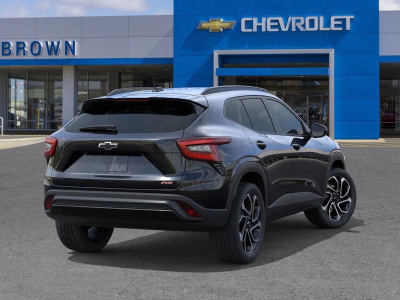 Chevrolet Trax Vehicle Full-screen Gallery Image 4