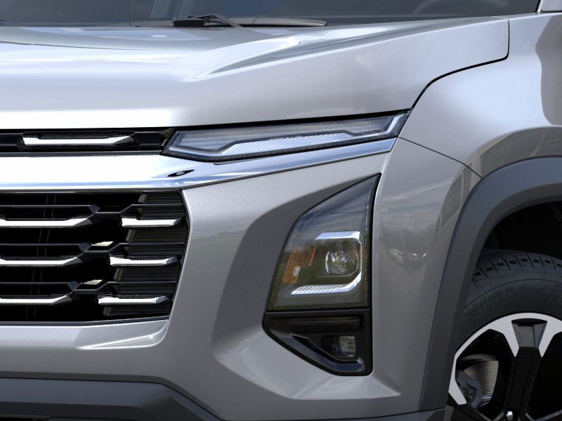 Chevrolet Equinox Vehicle Full-screen Gallery Image 10