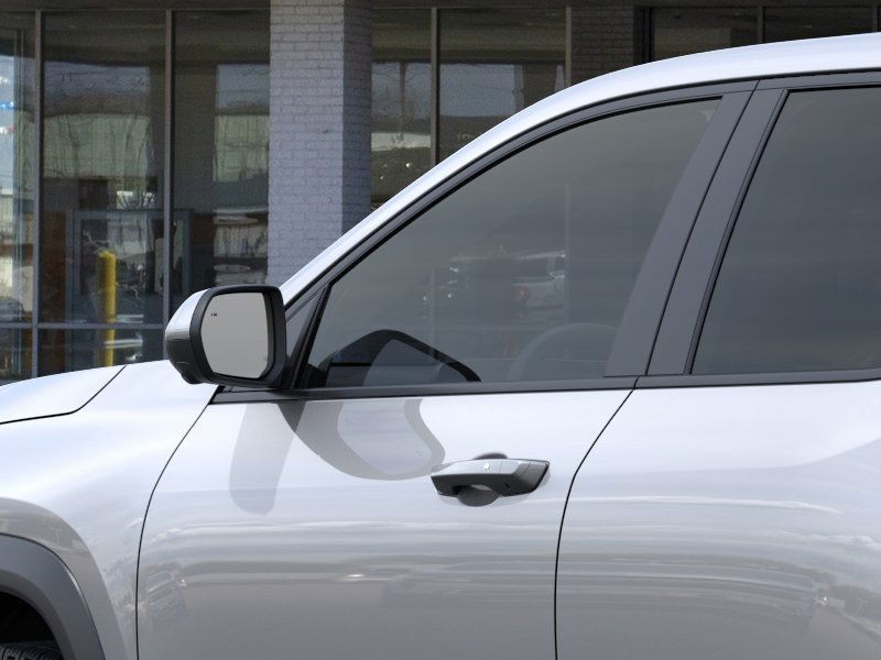 Chevrolet Equinox Vehicle Full-screen Gallery Image 12