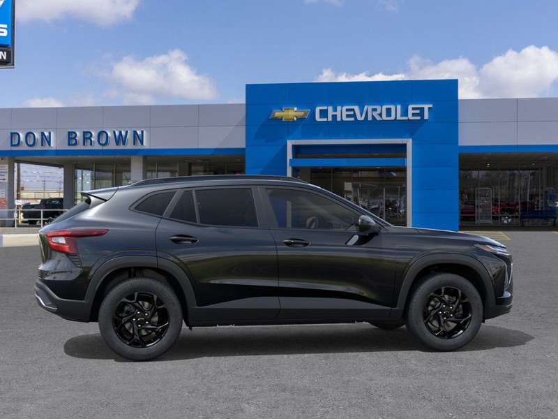 Chevrolet Trax Vehicle Full-screen Gallery Image 5