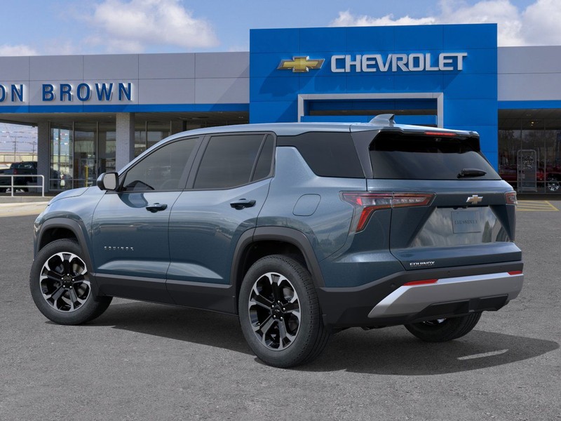 Chevrolet Equinox Vehicle Full-screen Gallery Image 3