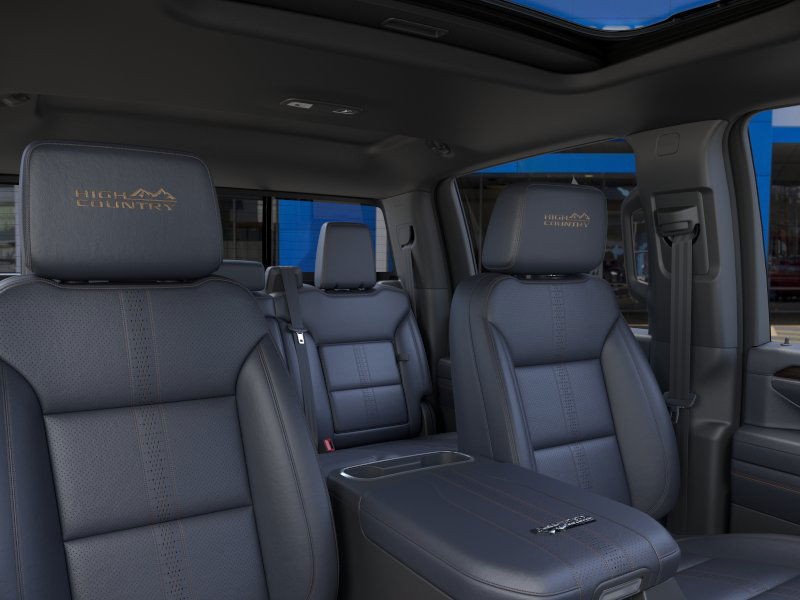 Chevrolet Silverado 2500 HD Vehicle Full-screen Gallery Image 24