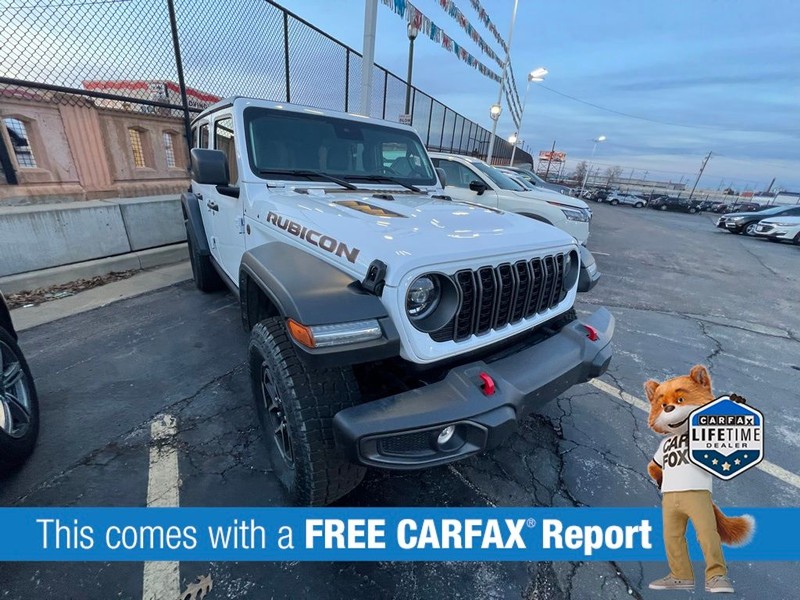 Jeep Wrangler Vehicle Full-screen Gallery Image 3