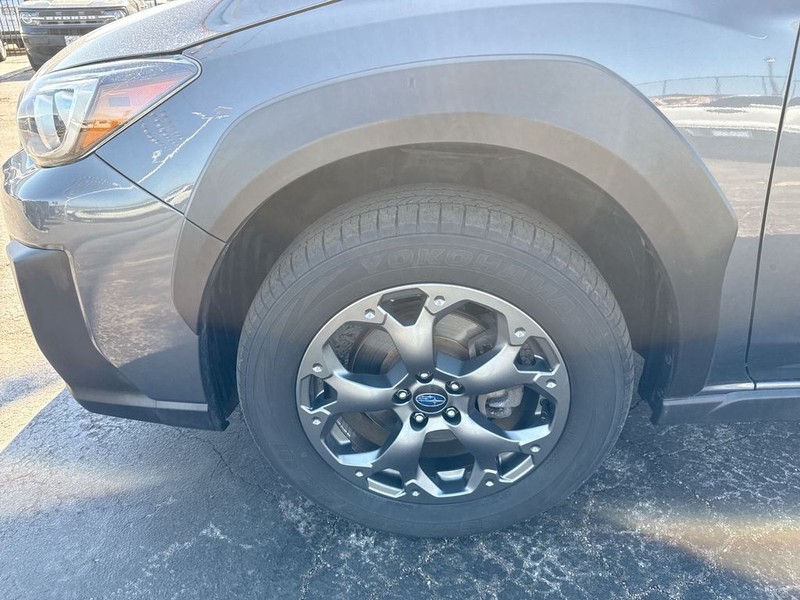 Subaru Crosstrek Vehicle Full-screen Gallery Image 38