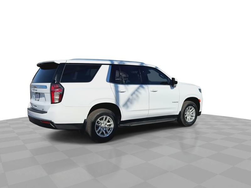 Chevrolet Tahoe Vehicle Full-screen Gallery Image 09